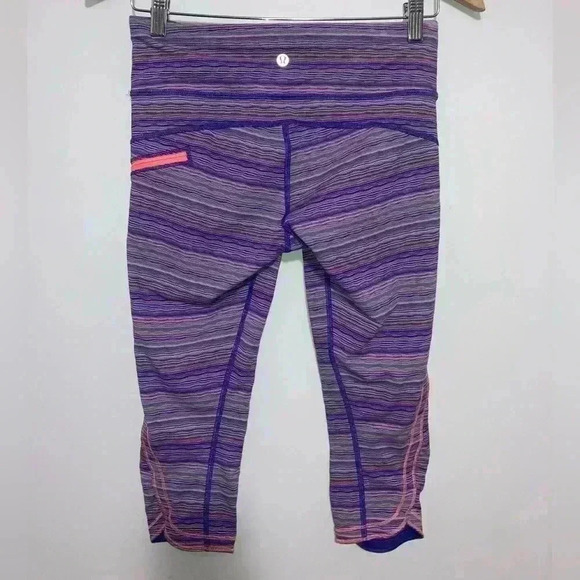 Lululemon Run Top Speed Crop Leggings - Picture 7 of 14